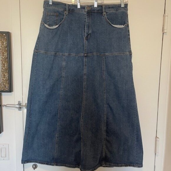 Lane Bryant flared calve length jean skirt - Picture 1 of 7